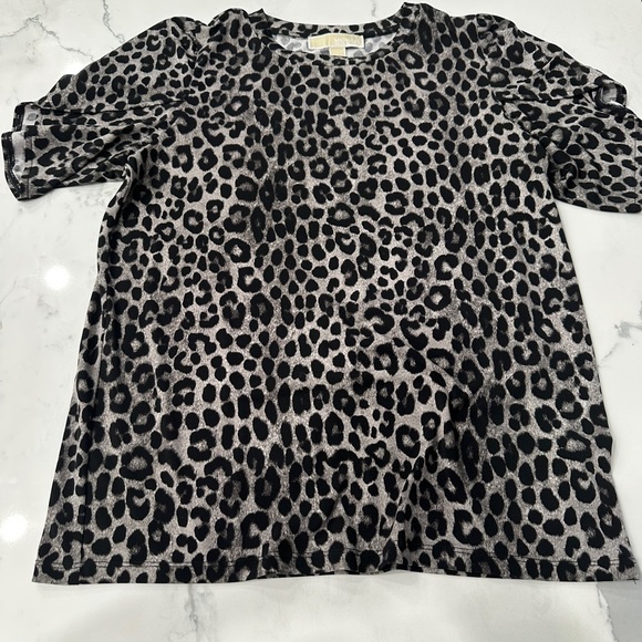 Michael Michael Kors Leopard Animal Print Flutter Sleeve Top Size Small - Picture 2 of 5